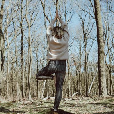 Wat is het voordeel van yogahoudingen?