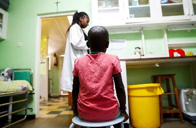 Young people make up half of HIV-related deaths in PNG