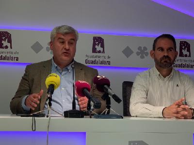 Alfonso Esteba, compra material encierros