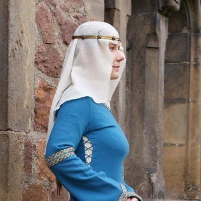 Tips for the Time Traveling Courtier: The Art of the veil, the coif, and the codpiece Tips for the Time Traveling Courtier: The Art of the veil, the coif, and the codpiece