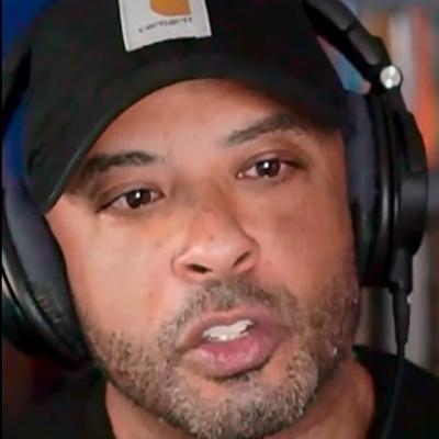 Julian Jones Balancing Music, Family, and Passion Julian Jones Balancing Music, Family, and Passion