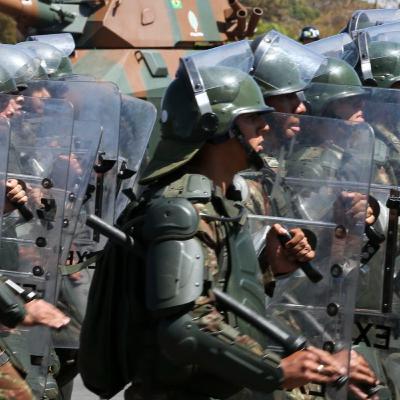 PT quer mudar artigo 142 da Constituição e acabar com 'Garantia da Lei e da Ordem'