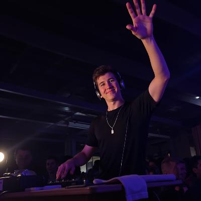 Techno Raw Deep Driving Peak Time Tech