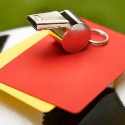 La confusione degli arbitri.