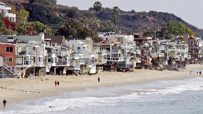 Sea level rise could drastically erode California beaches by the end of the century Sea level rise could drastically erode California beaches by the end of the century