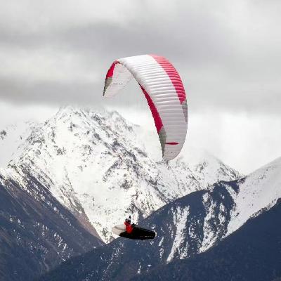 E18 全世界这样飞伞的人不超过30个，David陈星宇是其中之一