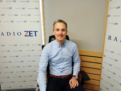Nejhorší, co můžete při současné inflaci udělat, je držet peníze na běžném účtu, říká Jan Večerka