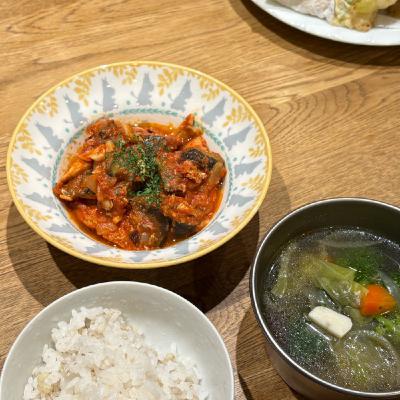 インドカレー🇮🇳に水3リットルとか。