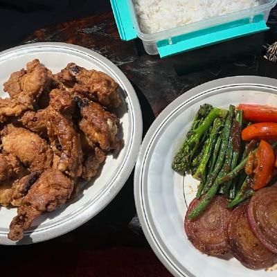 大好物はね鳥の唐揚げ