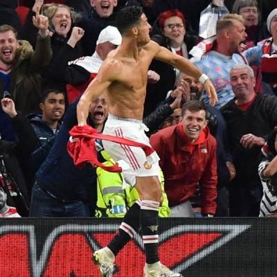 Man United Vs Villarreal Man United Vs Villarreal