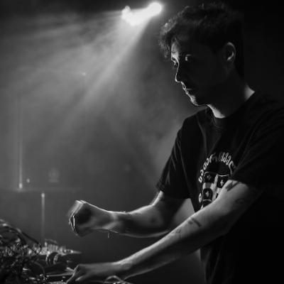 MNMT Live : RaaÌr MNMT Live : RaaÌr