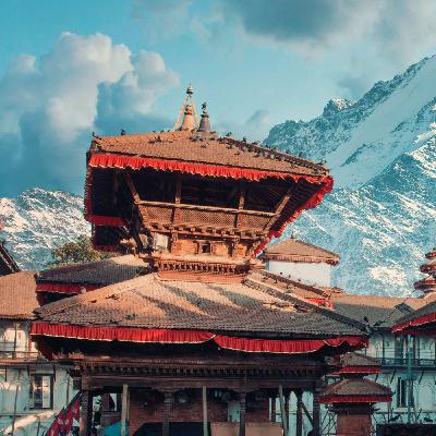 Nepal tra vette sacre e tradizioni millenarie Nepal tra vette sacre e tradizioni millenarie