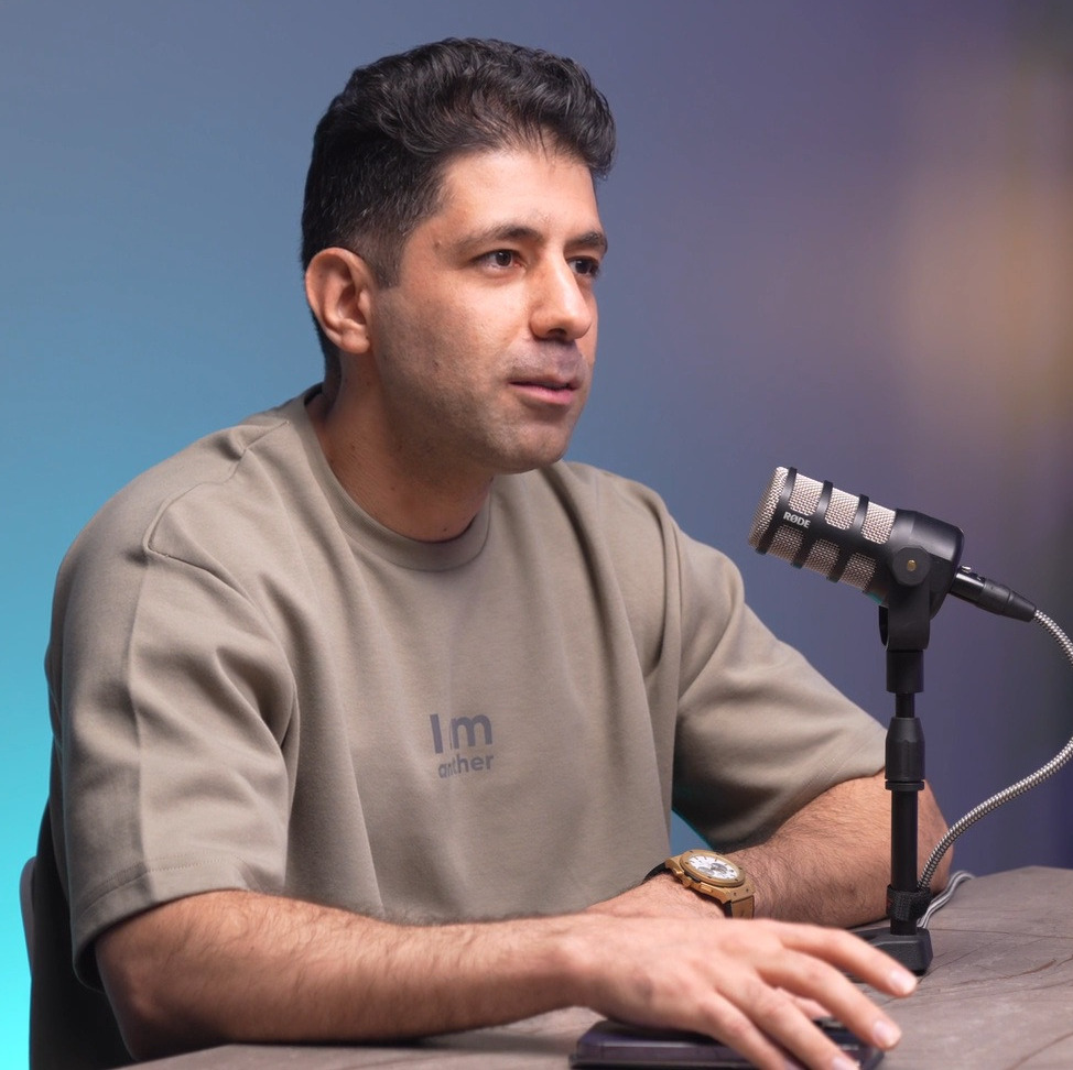 اپیزود چهلوپنجم؛ میثم دادخواه (کارآفرین حوزه فناوری و بنیانگذار موبایل آباد)