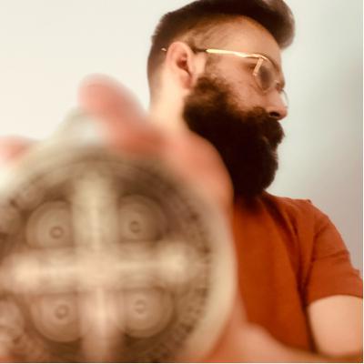 Mass In The Evening Sundays: JD Vance And The Spanish Vatican Problem