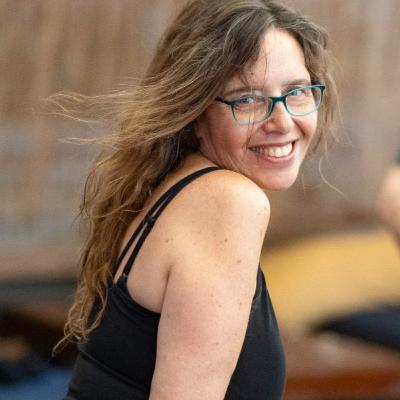 פרק 21- רחלי אלון: להביא את הלב אל השולחן פרק 21- רחלי אלון: להביא את הלב אל השולחן