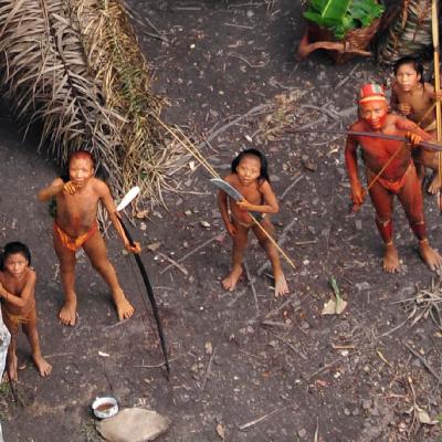 Reportajes 5 continentes - Los pueblos indígenas, acosados en todas partes Reportajes 5 continentes - Los pueblos indígenas, acosados en todas partes