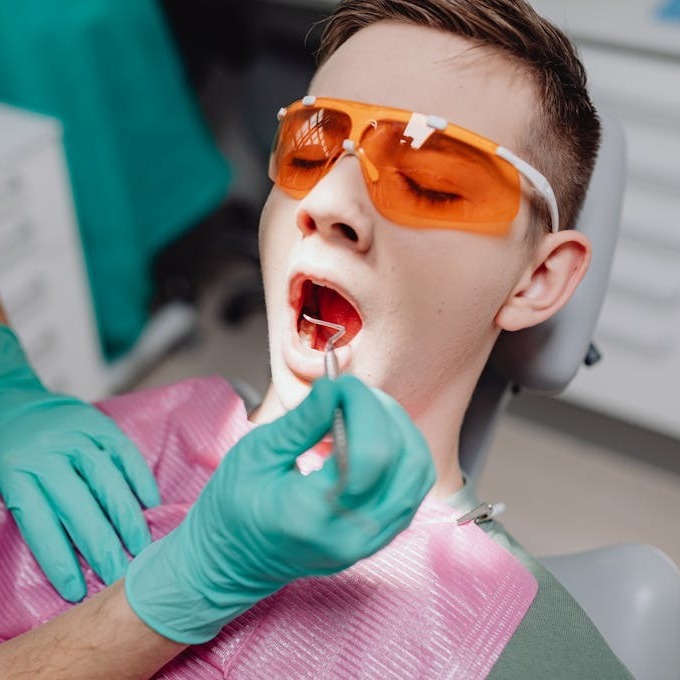 The OPTISMILE Podcast 93 - The Teenager's Survival Guide to Oral Health