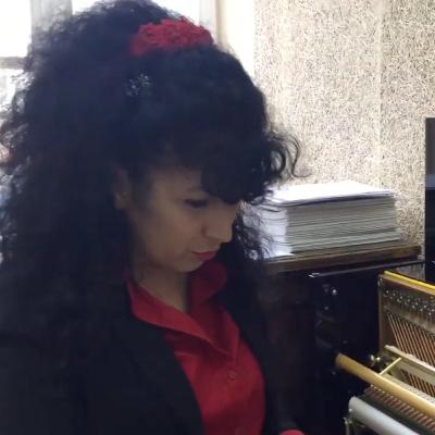 414 Клавишни инструменти - пиано, роял клавесин. Образователен урок