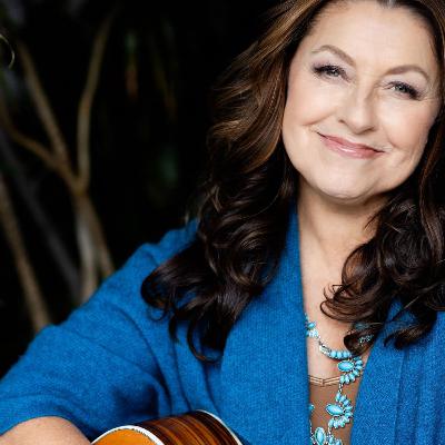 Voice, Vibes & Personal Growth with special guest Sloane Reali