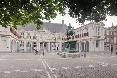 Een Koninklijke Route door Den Haag Een Koninklijke Route door Den Haag
