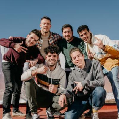 Entrevistem a La Clandestina i moltíssimes novetats! Entrevistem a La Clandestina i moltíssimes novetats!