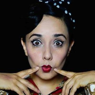PAOLA IZQUIERDO , ACTRIZ EN BUSCA DE UN UKULELE BARROCO