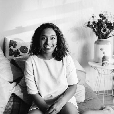 Episode 44: All gold everything: Turmeric goddess Sana Javeri Kadri of Diaspora Co.