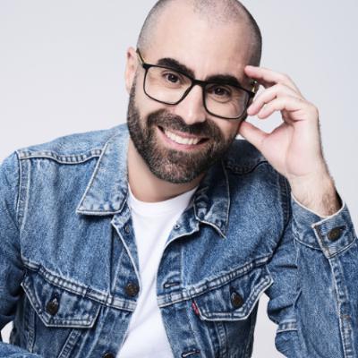 Matt Folliott  - Comedian, Actor, Writer Matt Folliott  - Comedian, Actor, Writer