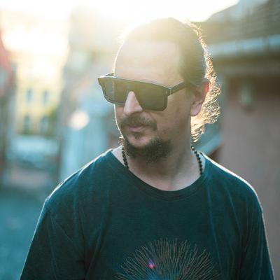 "Kinyílt a fülem és az agyam" - Zságer Balázs Interjú