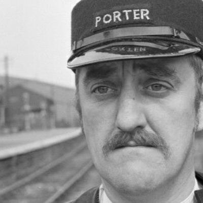 Bernard Cribbins and Mr. Perks tribute