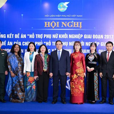 Thời sự 18h 30/11/2025: Phụ nữ Việt Nam phát huy tinh thần "3 tiên phong" trong khởi nghiệp sáng tạo