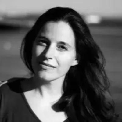 Poemas para o Verão: Susana Moreira Marques lê Konstantínos Kaváfis