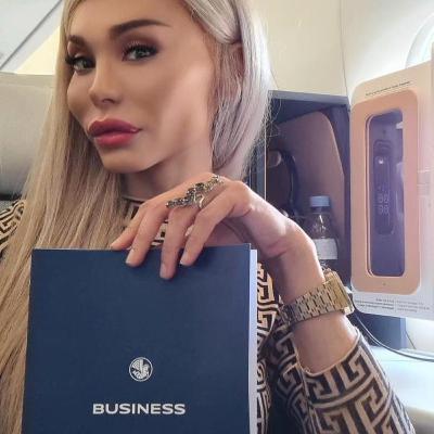 #10 Escort, Onlyfans model & activist Maxima