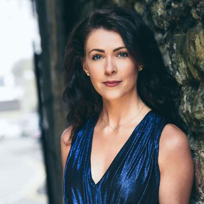 Ellen Williams - Welsh Classical And Classical Crossover Soprano And Songwriter. Performed For King Charles III. Sir Bryn Terfel. Royal Albert Hall, London Palladium. New Album: "Lumina"!