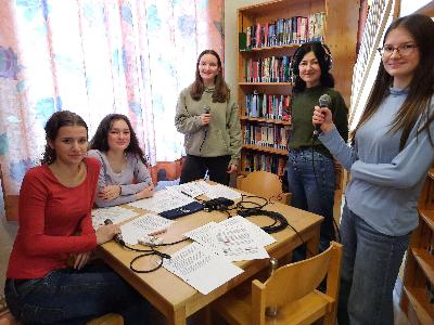 Schokolade & Tradwives – hinterfragt von der Modellschule Schokolade & Tradwives – hinterfragt von der Modellschule