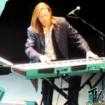 Excerpt from Oliver Wakeman Interview/Fan Q&A: Mother's Ruin, Wakeman & Son, and From a Page Tour Excerpt from Oliver Wakeman Interview/Fan Q&A: Mother's Ruin, Wakeman & Son, and From a Page Tour