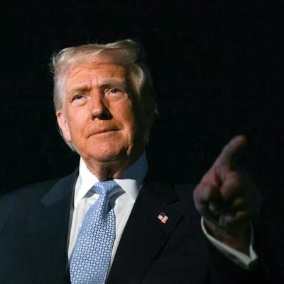 Tús Áite: Meiriceá agus an Rúis