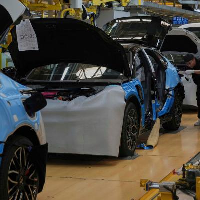 How China's superfast charging cars are leaving American EV’s in the dust