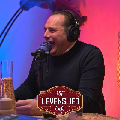 #8 Nelis Leeman heeft een primeur en is APK-keurmeester.