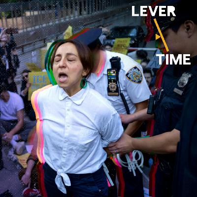 Are You On The FBI’s New Watch List? (With Ken Klippenstein) Are You On The FBI’s New Watch List? (With Ken Klippenstein)