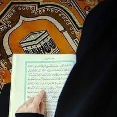 PEMBACAAN AYAT SUCI AL QUR'AN BEGITU INDAH !! SUARA PEREMPUAN PEMBACAAN AYAT SUCI AL QUR'AN BEGITU INDAH !! SUARA PEREMPUAN