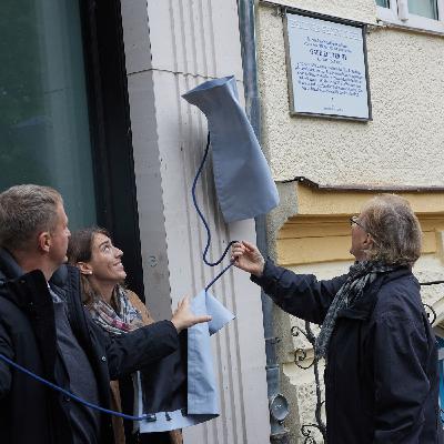 Jüdische Schriftstellerin Gabriele Tergit mit Gedenktafel geehrt