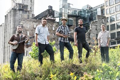 Pert Near Sandstone Hosts Annual String Band Gatherin’ this Weekend at the Turf Club Pert Near Sandstone Hosts Annual String Band Gatherin’ this Weekend at the Turf Club