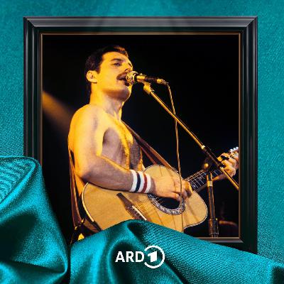 Queen – "A Night At The Opera" Queen – "A Night At The Opera"