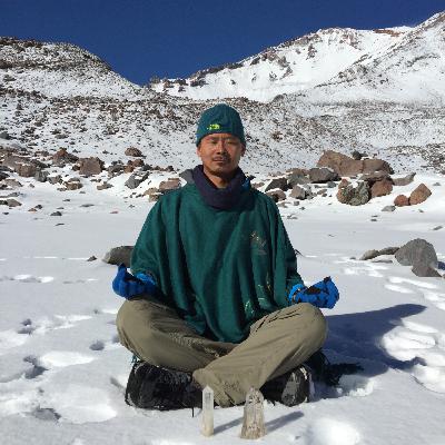 11192025 November New Moon + Know Your Crystals