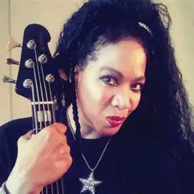 Starr Cullars Reveals Her Journey from Prince’s Camp to George Clinton’s P-Funk World Starr Cullars Reveals Her Journey from Prince’s Camp to George Clinton’s P-Funk World