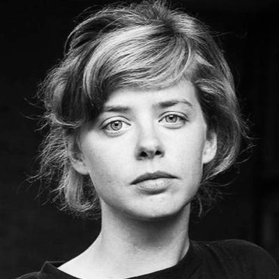 Maaike Neuville leest Anna Achmatova Maaike Neuville leest Anna Achmatova