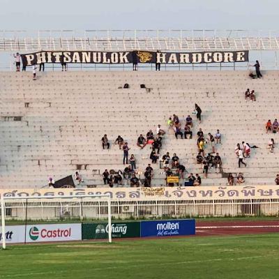 Thonburi and Songkhla to contest the BGC Muang Thai insurance cup final