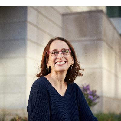 Episode 22: Ayelet Fishbach, popular psychology professor and expert on human behavior