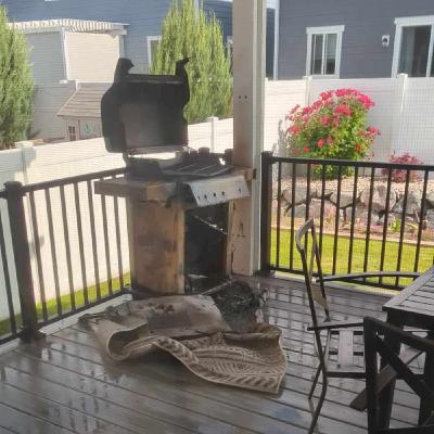 S4 Ep.11 Genital Worms